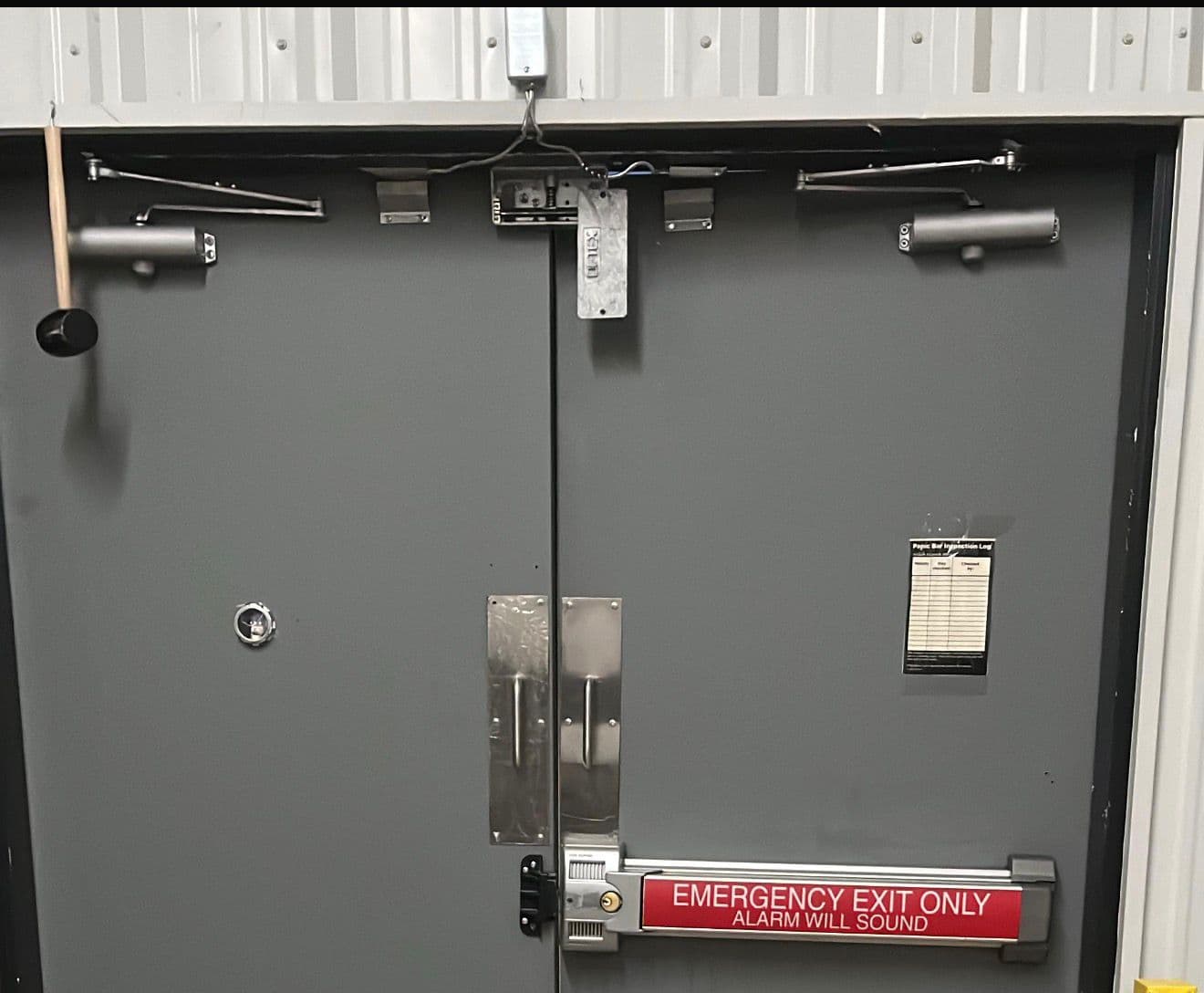 Emergency exit door installation and repair Arlington